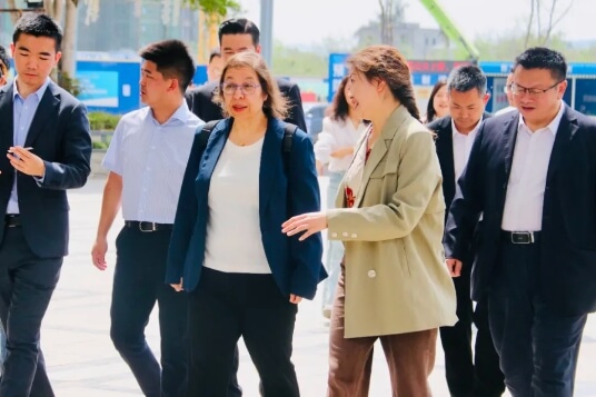 射洪绿然国际学校 射洪绿然国际学校