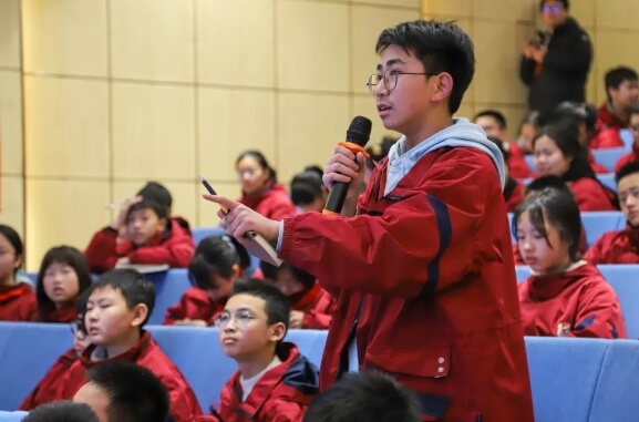 华爱学校 华爱学校