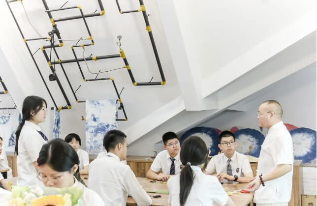 新川外国语 新川外国语