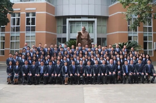 成都冠城实验学校 成都冠城实验学校