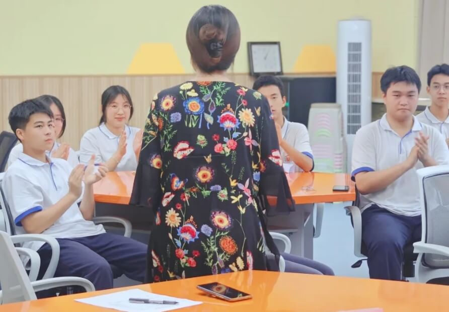 四川省成都市青苏职业中专学校 四川省成都市青苏职业中专学校
