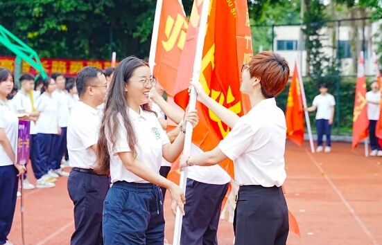成都师上高中 成都师上高中