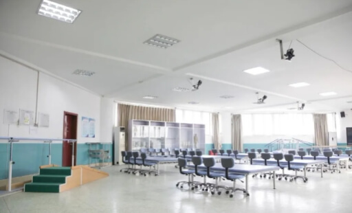 四川省针灸学校