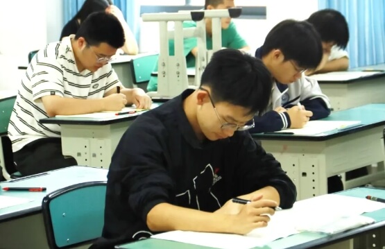 成都广信数字职业技术学校 成都广信数字职业技术学校