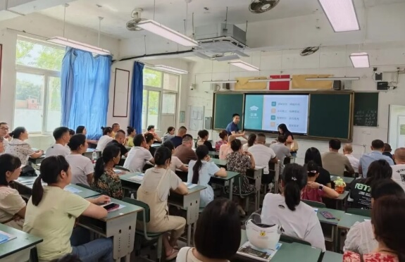 四川省崇州市崇庆中学 四川省崇州市崇庆中学