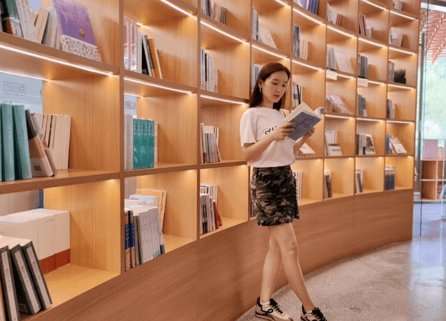 成都新世纪外国语学校 成都新世纪外国语学校