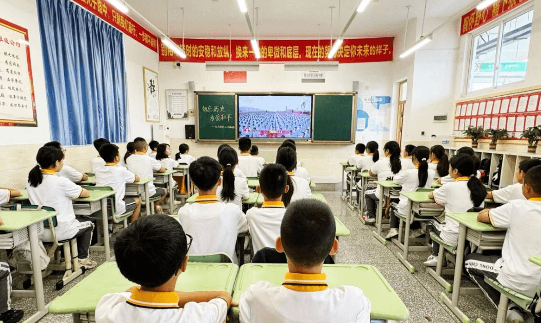 眉山东辰学校 眉山东辰学校