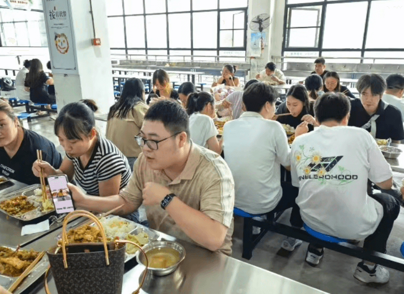 蓬溪绿然学校