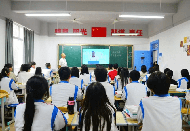 2026年四川省盐业学校教学成果如何_教学成果介绍