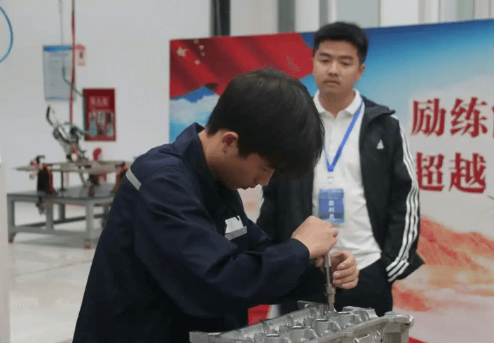 成都汽车职业技术学校 成都汽车职业技术学校