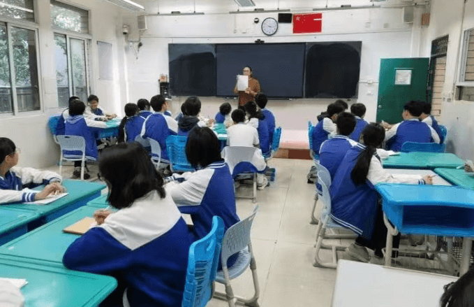 四川省绵阳普明中学 四川省绵阳普明中学
