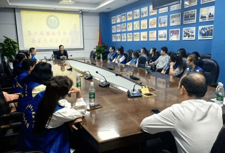 成都华商理工职业学校 成都华商理工职业学校