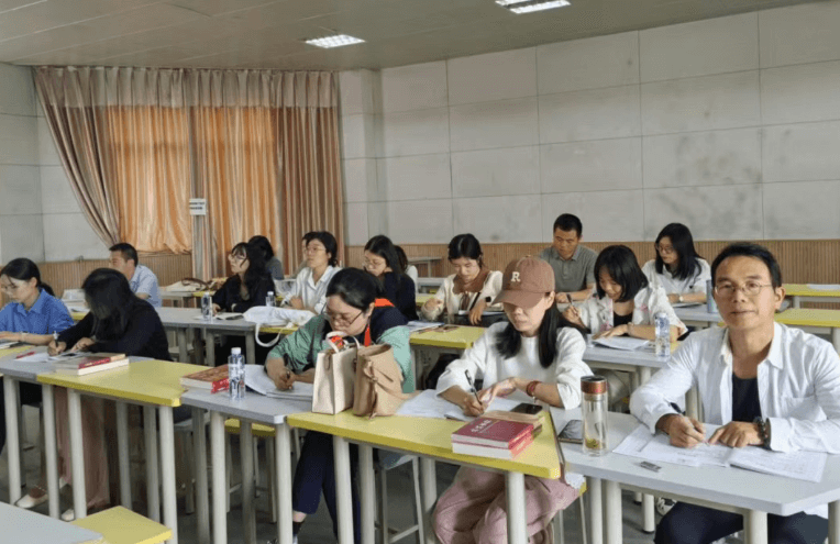 四川省成都艺体中学 四川省成都艺体中学