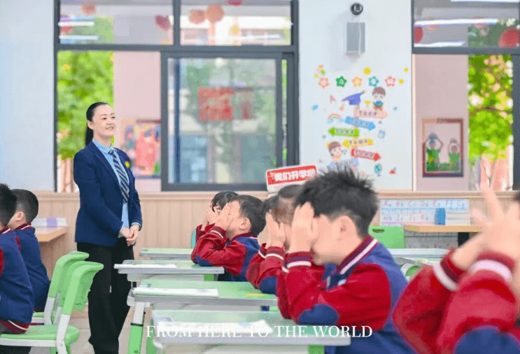 北外附属东坡外国语学校 北外附属东坡外国语学校