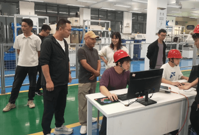 成都市工程职业技术学校 成都市工程职业技术学校