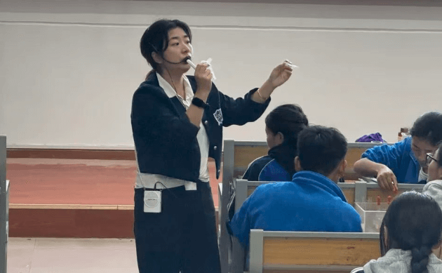 四川省广元市树人中学