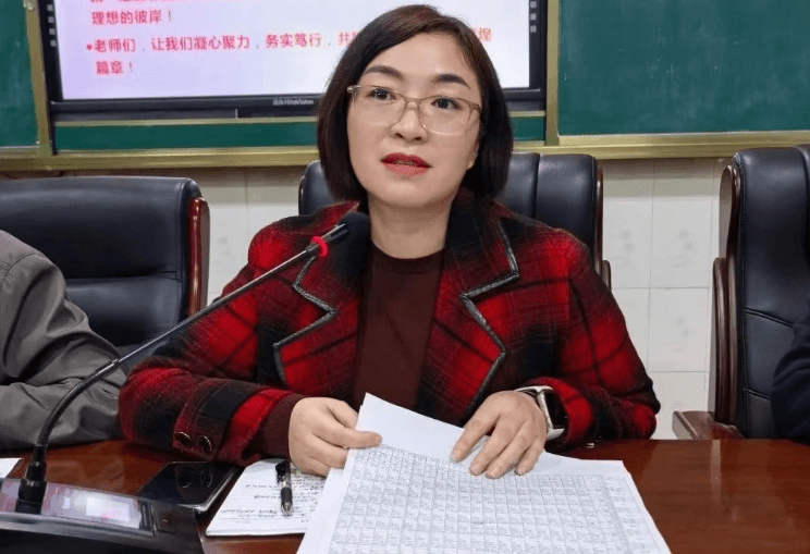 四川省资阳市雁江区伍隍中学