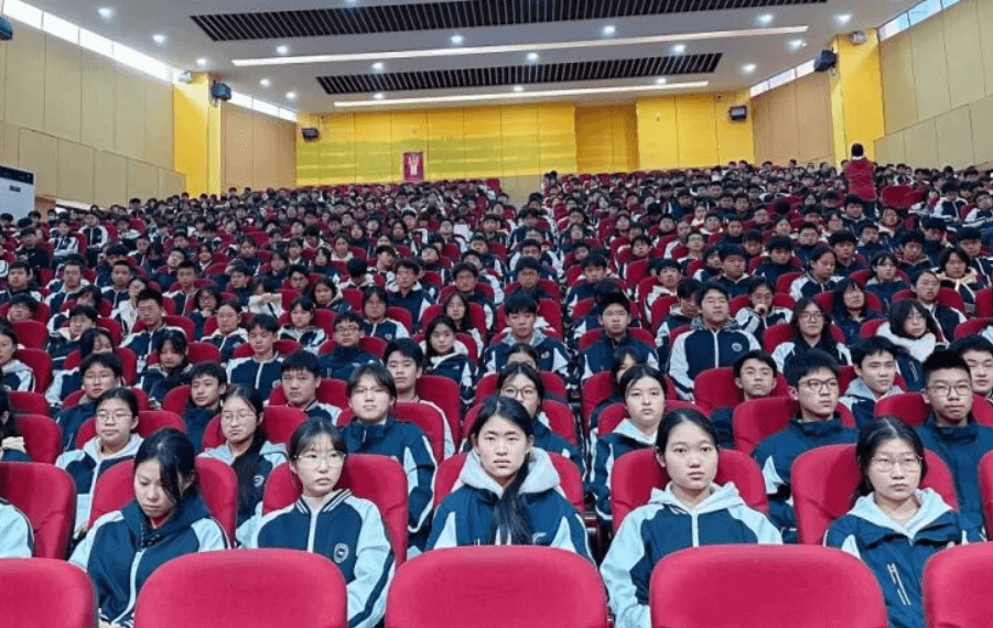 仁寿新科学校高中