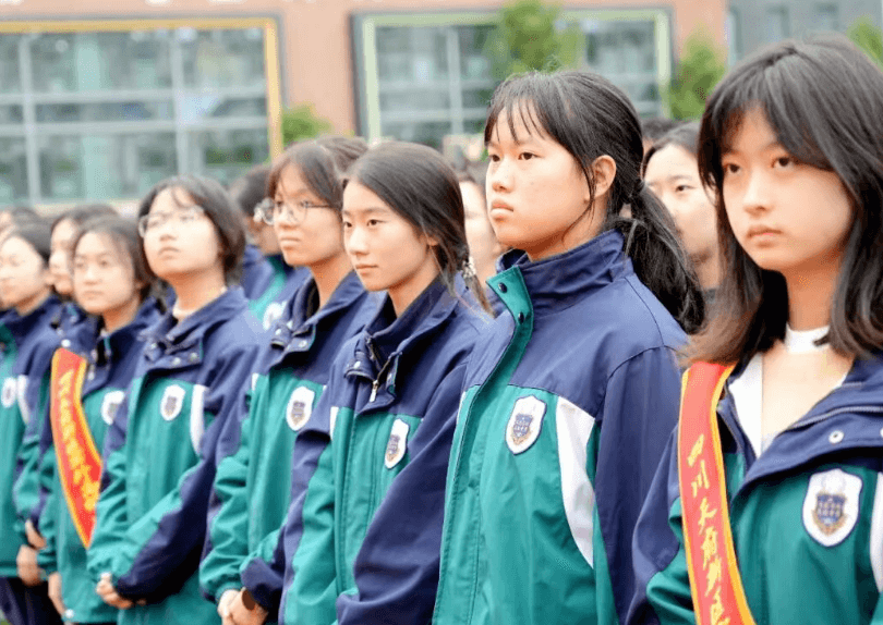 四川天府新区实外高级中学