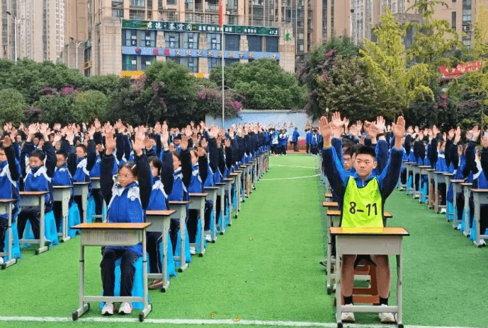 2026年成都市温江区光华实验中学校成绩好吗_有保障吗