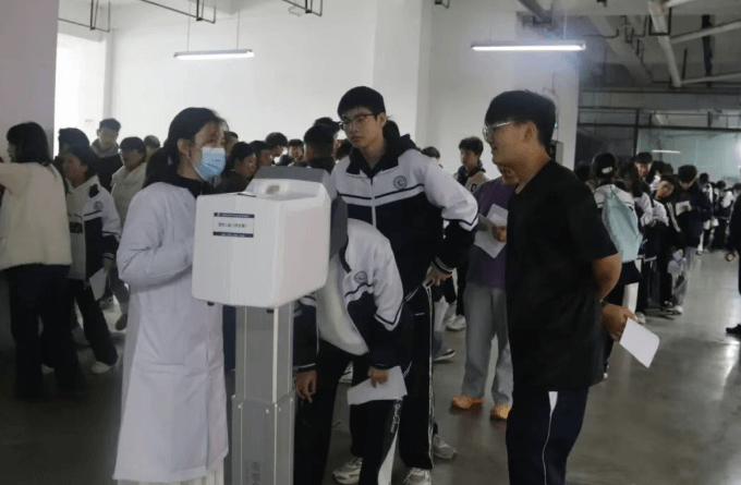 成都广信数字技术职业学校 成都广信数字技术职业学校