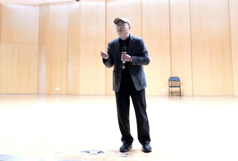 四川省成都艺体中学