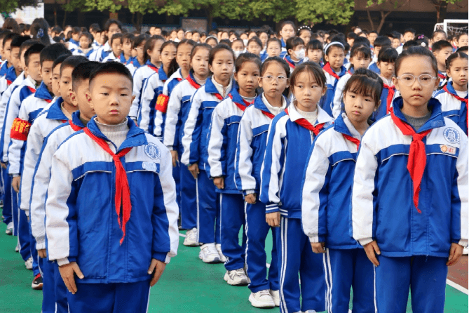 成都佳兴外国语学校