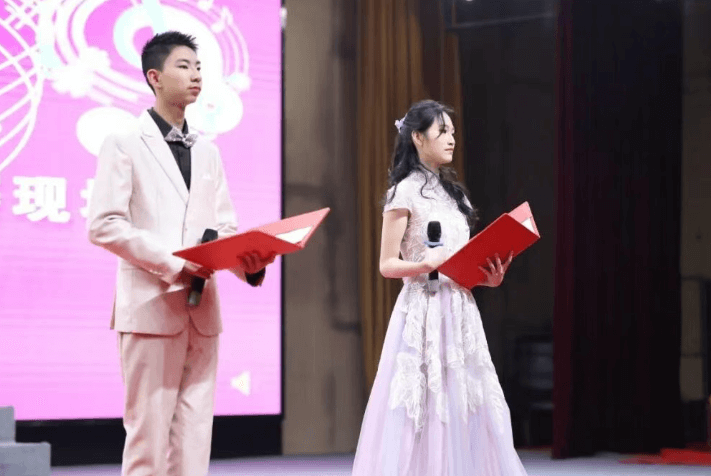 四川省成都市新都一中 四川省成都市新都一中