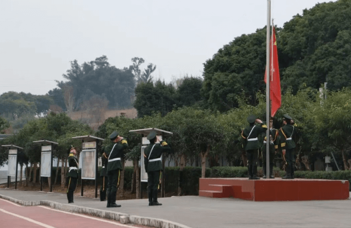 四川蜀都卫生学校