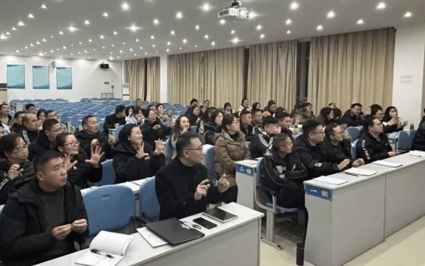 四川科华技工学校