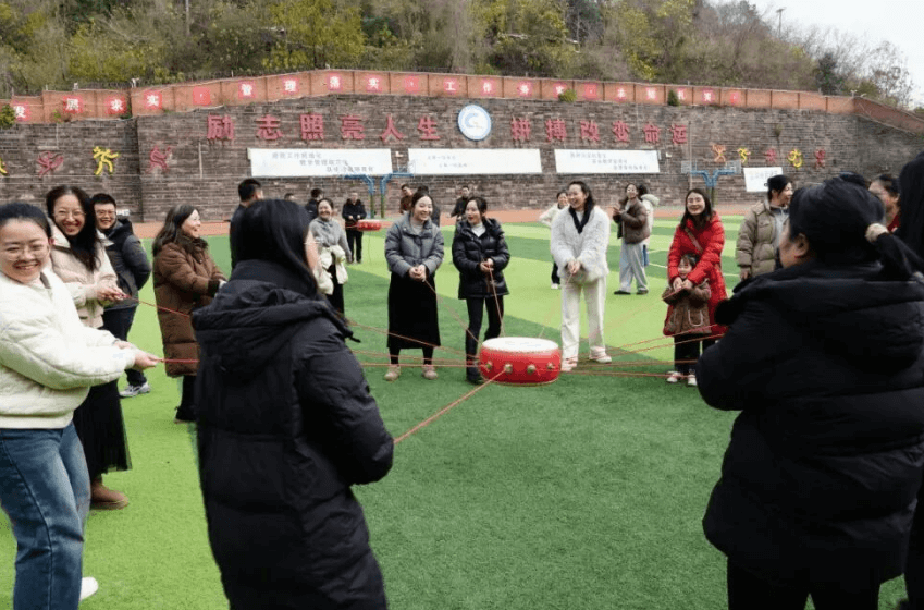 简阳市石桥中学