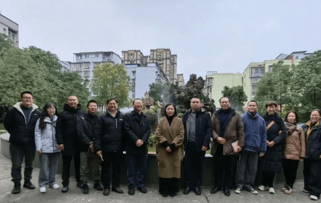 四川省简阳中学