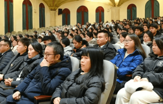 眉山卫生职业学校