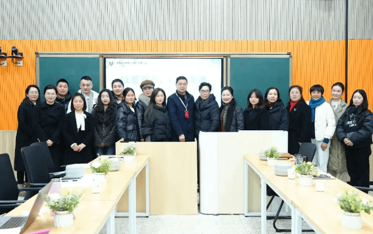 成都市龙泉驿区西川汇锦都学校