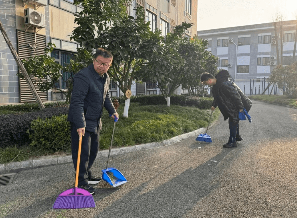 2026年蓬溪绿然学校高中是普高还是职高_学校特色