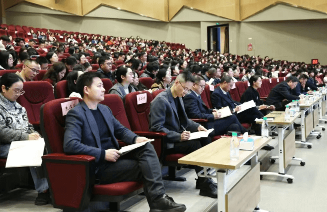 成都外国语学校