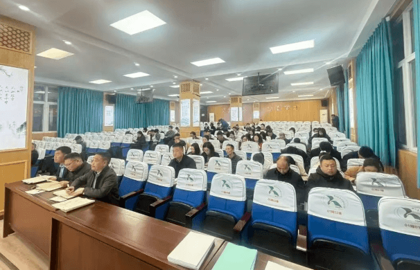 四川省崇州市怀远中学 四川省崇州市怀远中学