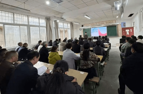 越西县职业技术学校 越西县职业技术学校