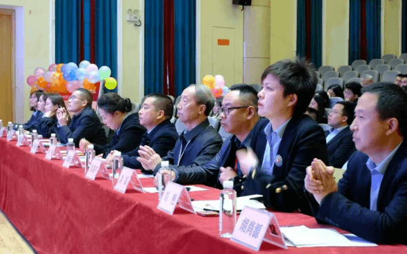 眉山卫生职业学校