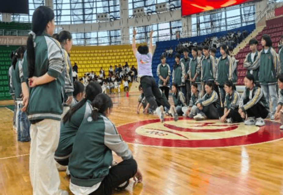 四川省兴文县职业技术学校