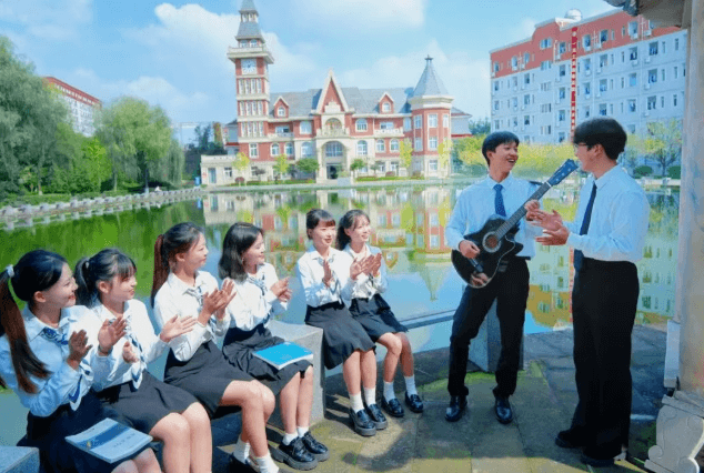 四川汽车职业技术学院 四川汽车职业技术学院