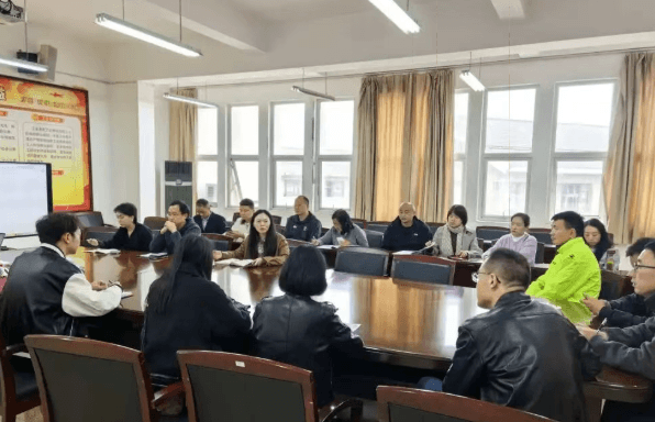 都江堰市职业中学 都江堰市职业中学