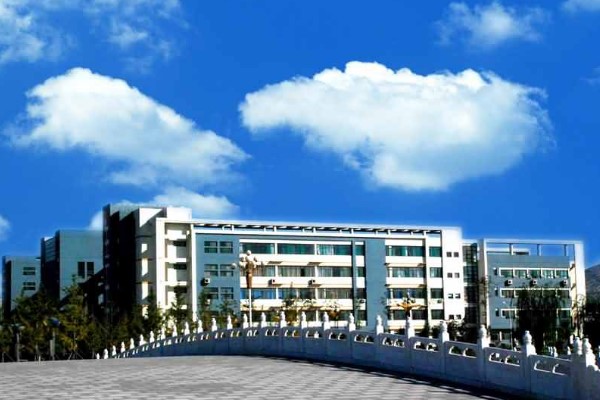 龙泉驿区西川汇锦都学校招生简章