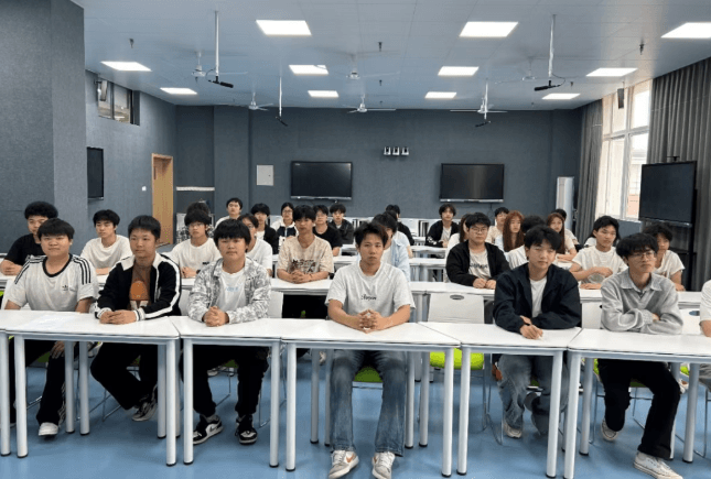 达州技师学院