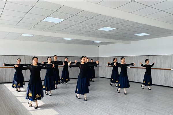 双流棠湖艺高学子 双流棠湖艺高学子