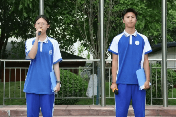 成都佳兴外国语学校