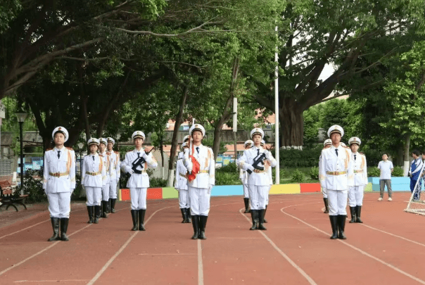 成都佳兴外国语学校