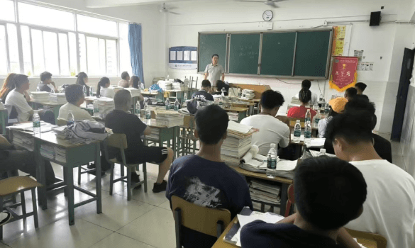 西昌现代职业技术学校