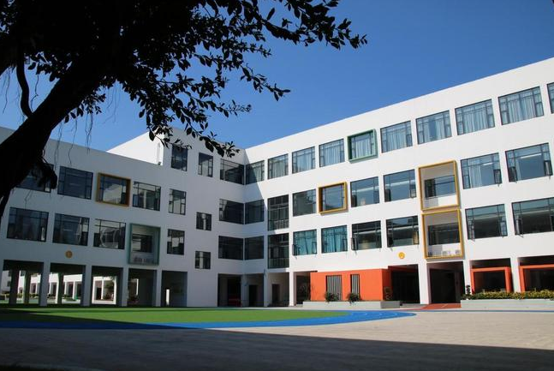 成都盐外芙蓉学校