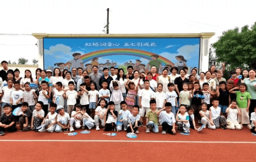 成都武侯区五七学校开展活动 成都武侯区五七学校开展活动